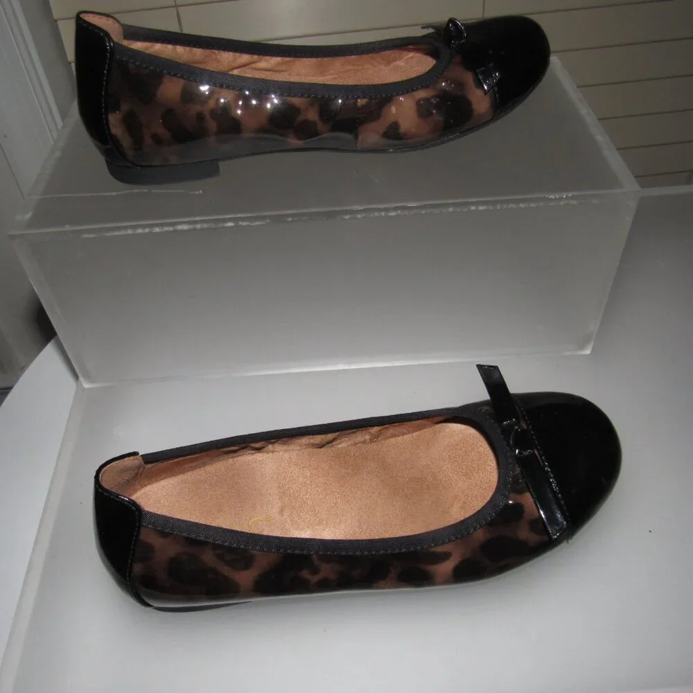 Vionic Amorie Leopard Patent Ballet Flats | Orthotic Support Size 6